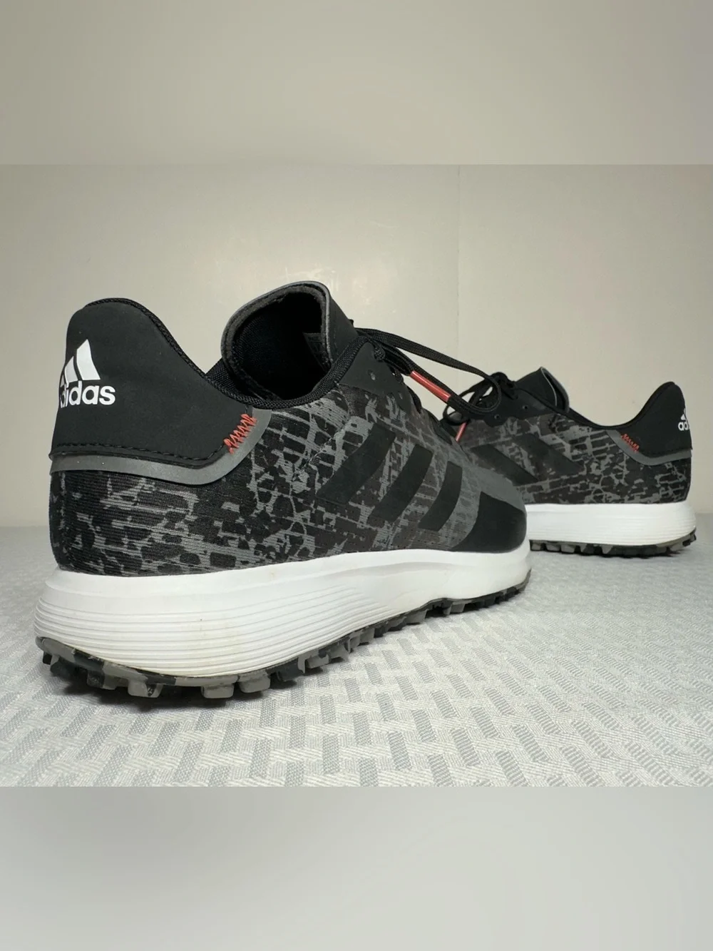 Adidas Men's S2G SL Spikeless Golf Shoes Black Gray Lace Up Mesh Comfort Size 12